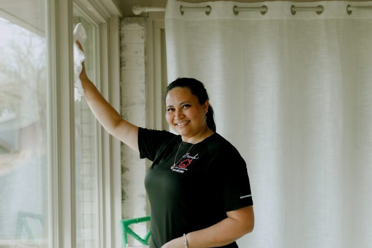 Brendas-Home-Services-Brenda Gaytan 30